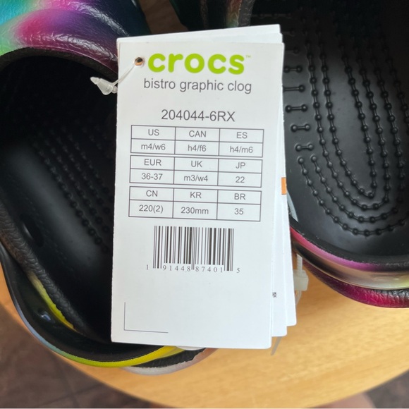 Crocs Bistro Graphic Slip Resistant Clog Neon Tie Dye Work Women’s 6 Men’s 4 NEW - Picture 8 of 10